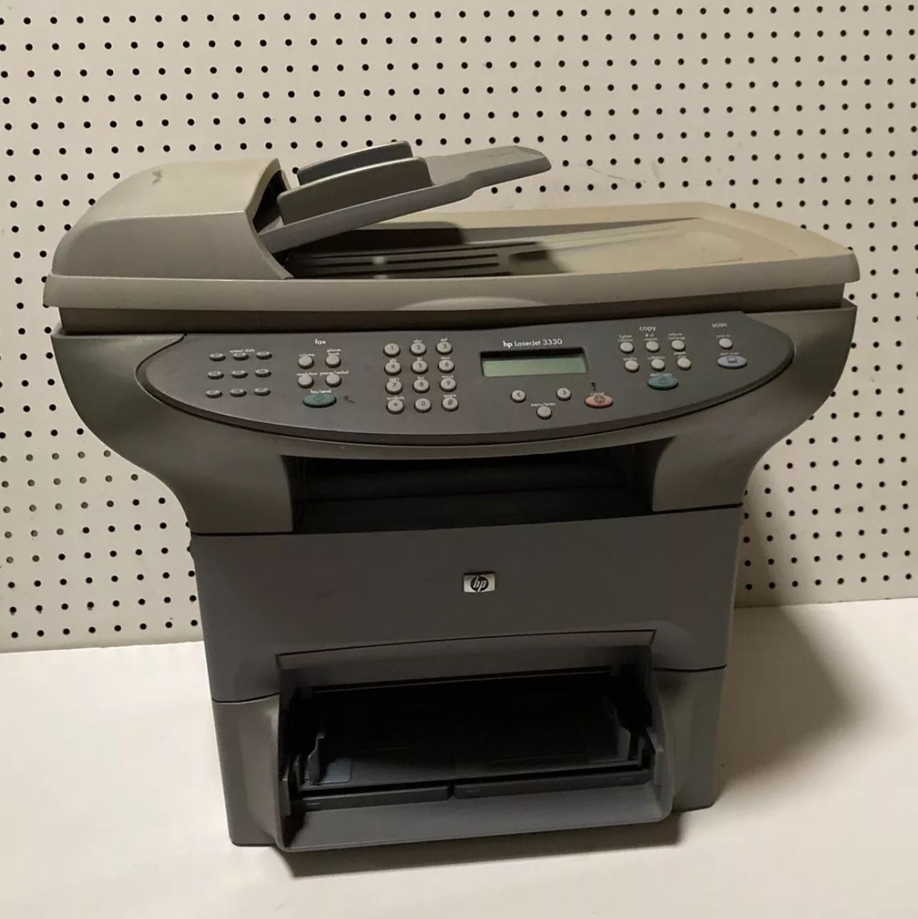 HP LaserJet 3330 MFP All-In-One Monochrome Laser Printer FOR PARTS BUT TURNS ON