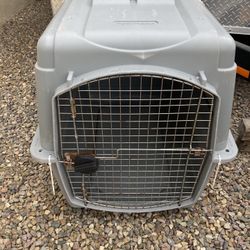 Large Dog House / Animal Transporter