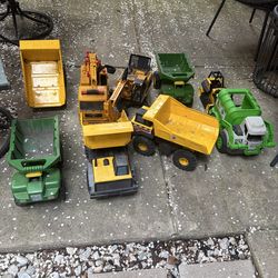 Lot of toy construction trucks