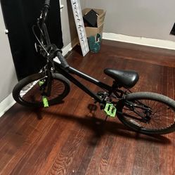 20" Kent Chaos BMX Bicycle, Fits Rider 4'2" - 5', 0", Hydro Dip Matte Black, Chi