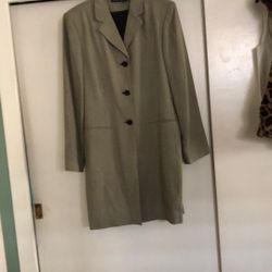 Women’s Light Weight Coat