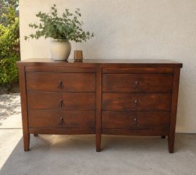 Timber Ridge Solid Wood 6 Drawer Dresser