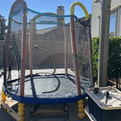 Free Trampoline