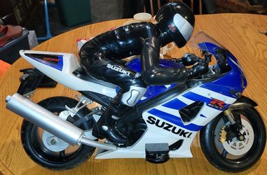 Tyco Suzuki GSX-R 1000 RC Vehicle