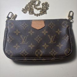 Louis Vuitton Pochette Accessories Monogram Bag w/ Chain Strap  Send Offers
