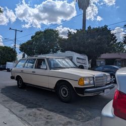 1983 Mercedes-Benz 300