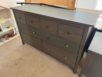 Bedroom set queen size