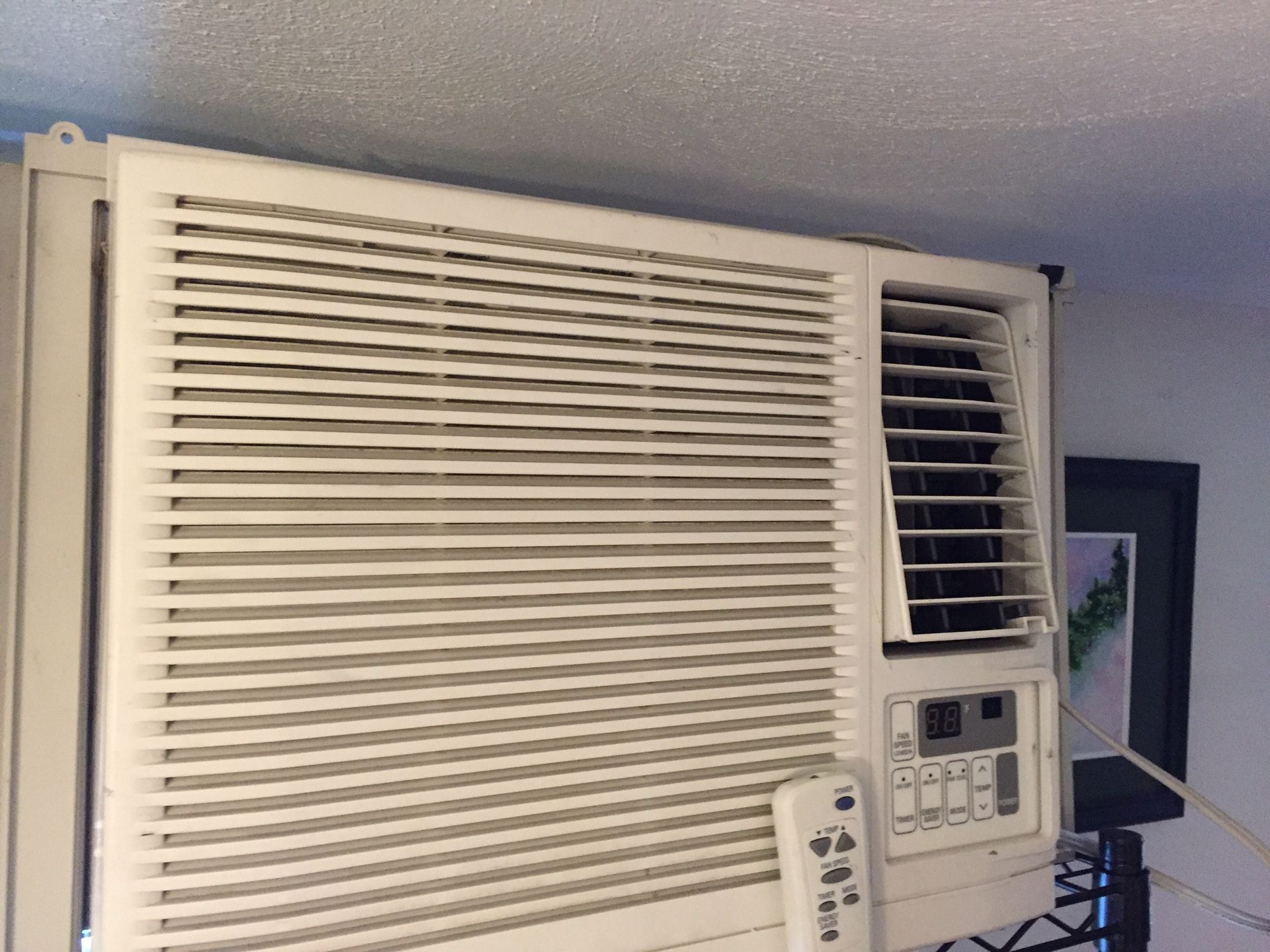 8000 BTU AC