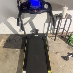 Maxkare compact treadmill