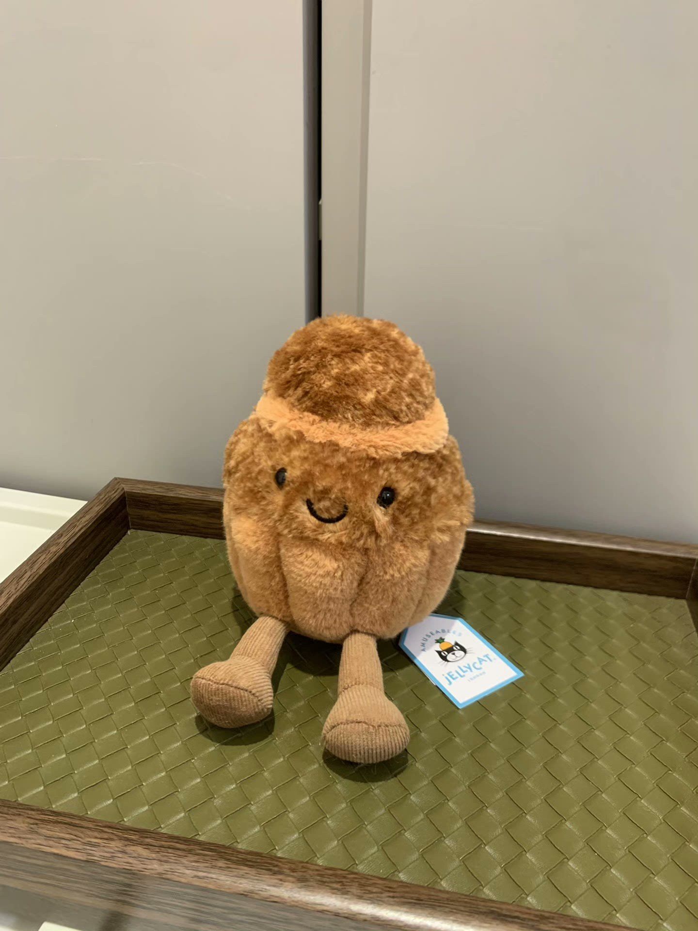 Jellycat  Amuseables Brigitte Brioche
