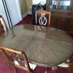 Dining Table Set W/ 4 Chairs
