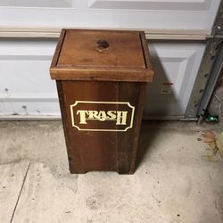 Antique Trash  Need Gone Asap 