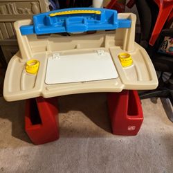 Kids Art Desk 