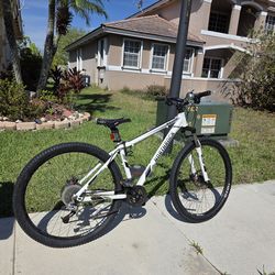 XC29 Northrock mountain bike