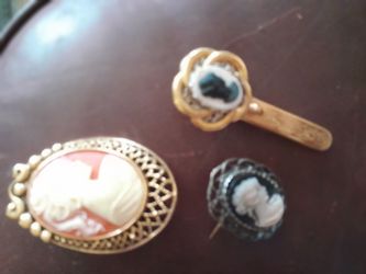 Lot of 3  cameo  jewelru tems