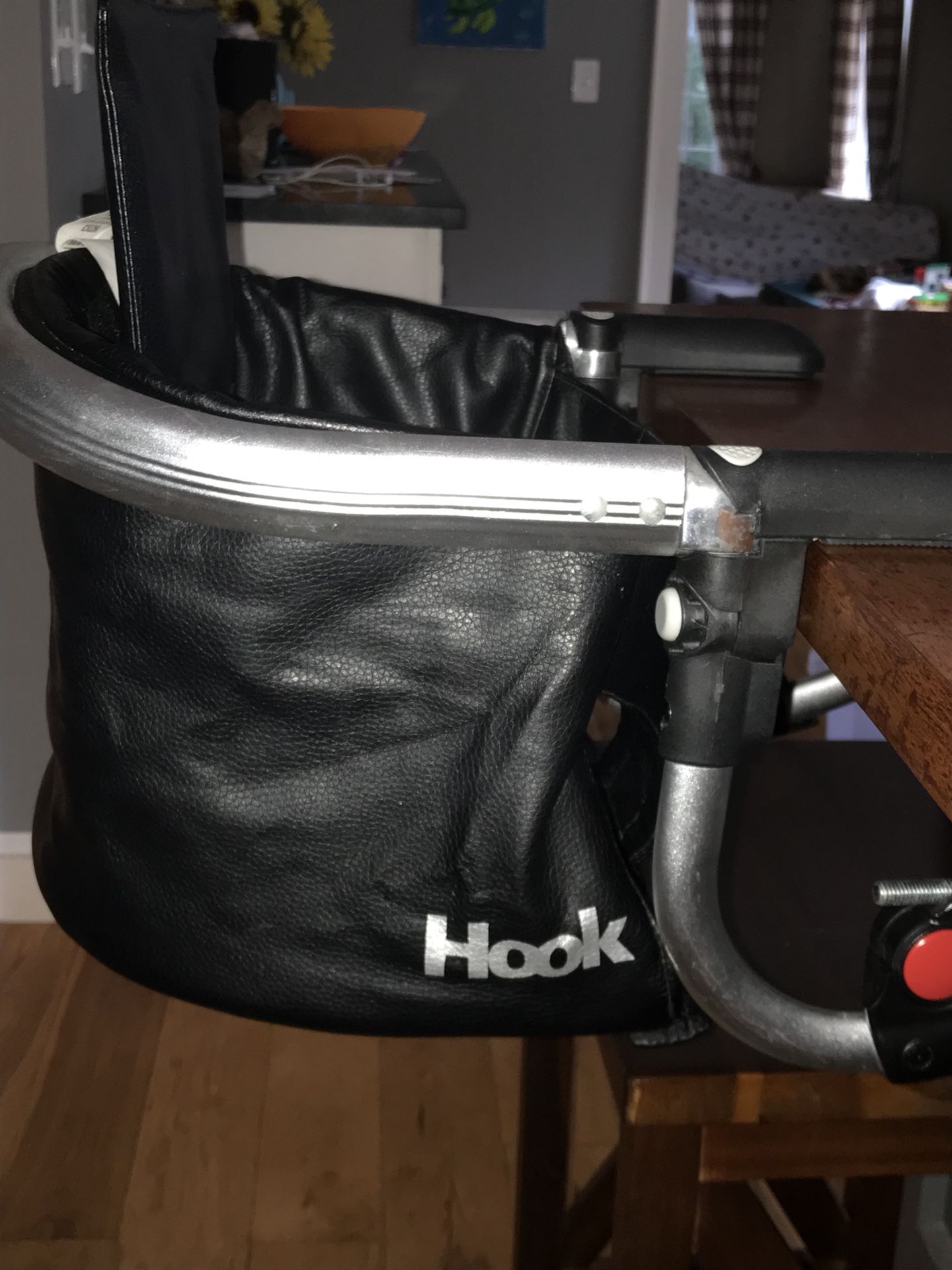 Awesome Highchair Joovy Hook Portable Seat!