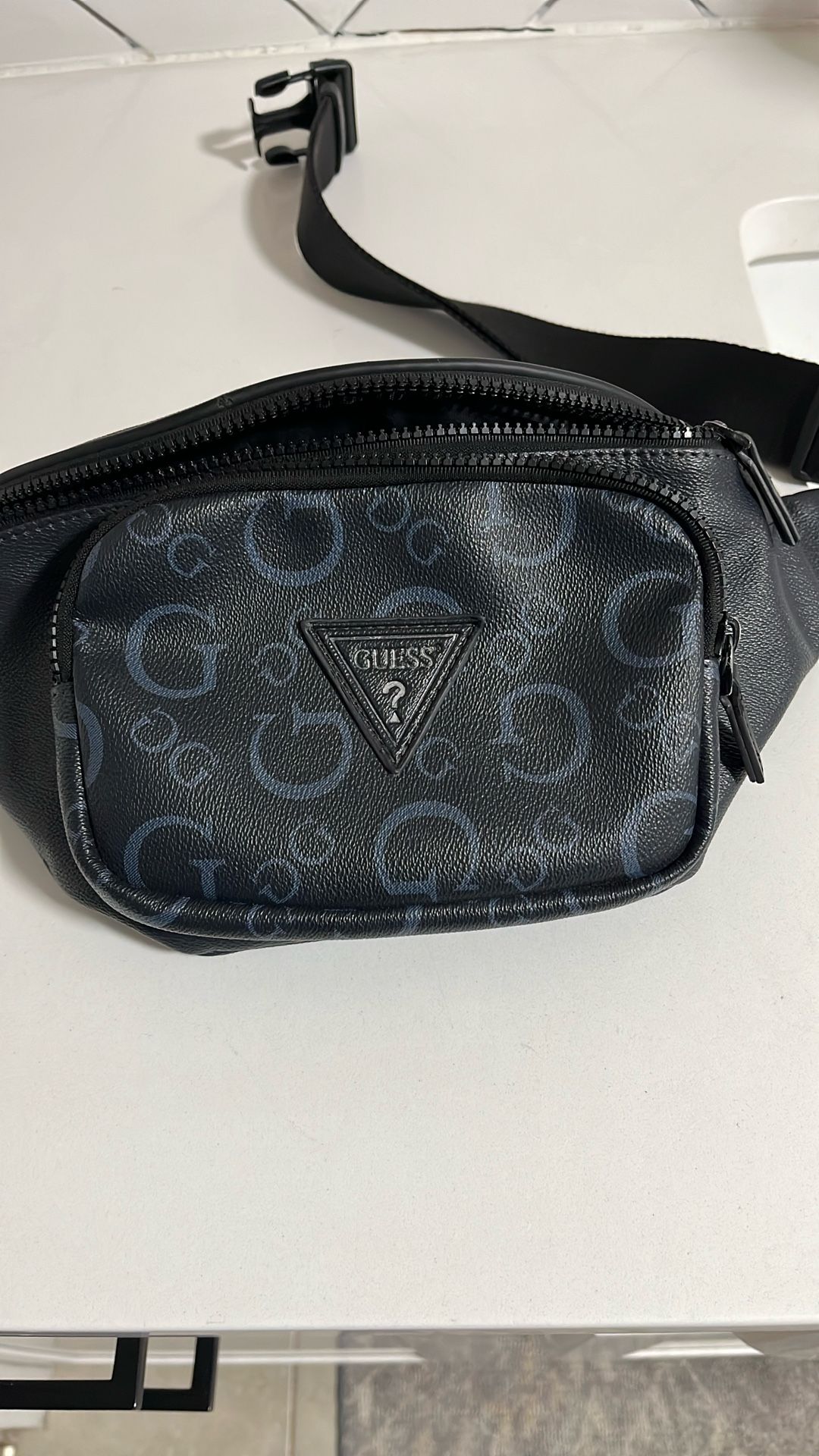 Guess Mens Leather Fanny Pack
