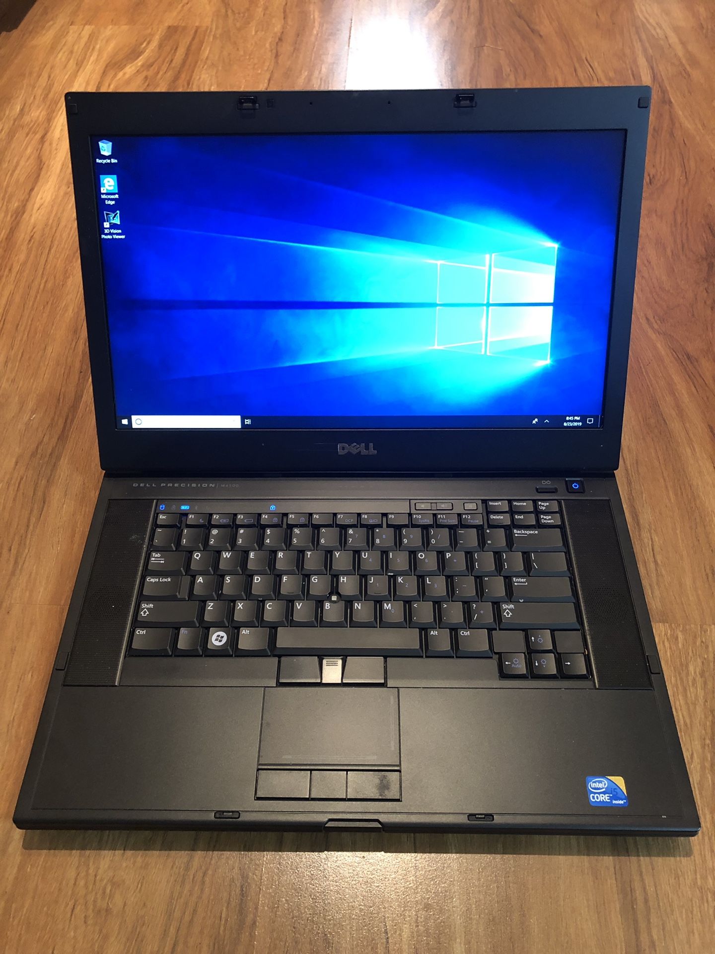 Dell Precision M4500 core i5 NVIDIA Quadro Graphics 4GB Ram 250GB Hard Drive 15.6 inch Windows 10 Pro Laptop with charger in Excellent Working condit