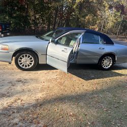 2007 Lincoln Town Car