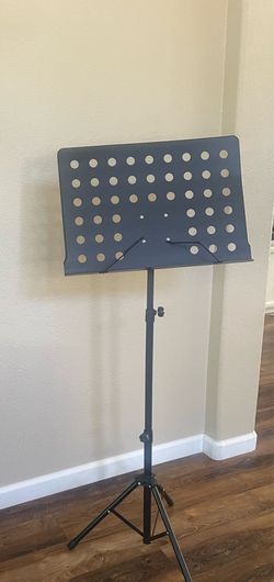 Music Notes Stand