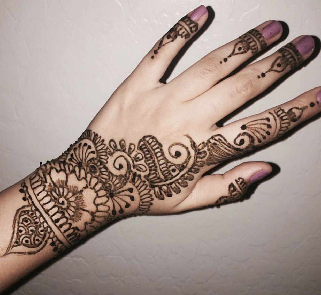 Henna/ mehndi