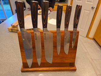 Aikido 7-Piece Kitchen Knife Set with Magnetic Acacia Wood Block