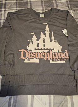 Disney Character sweaters & Jerseys read DESCRIPTION