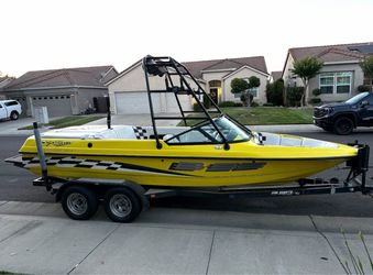 2000 MB Sports B52