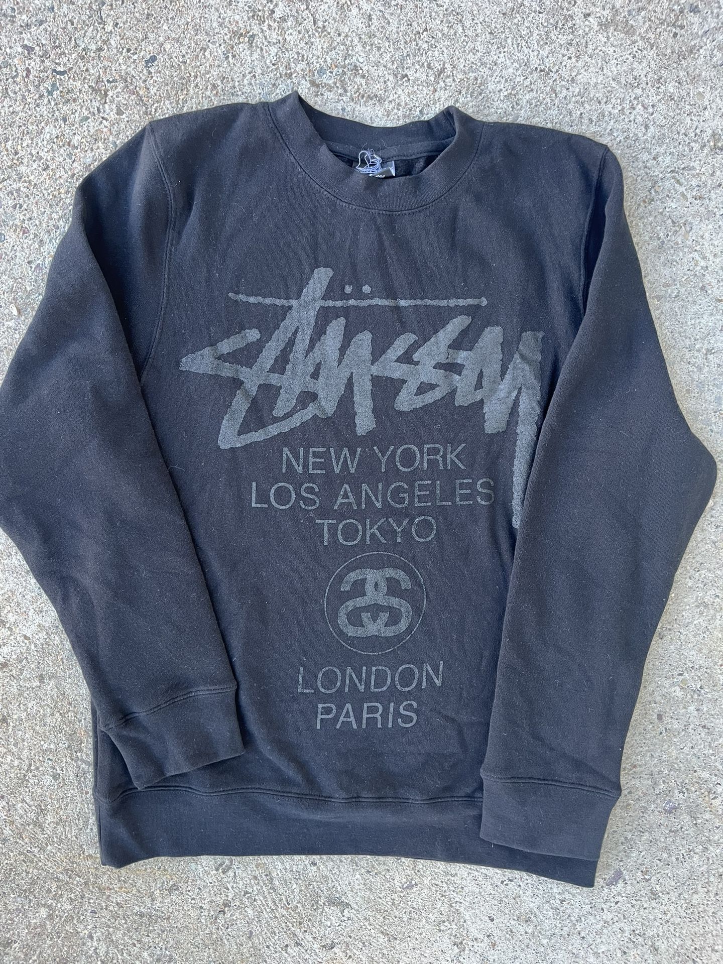 Stussy World Tour Crew Mens Size Small Black On Black Sweatshirt New