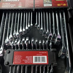 Combination Wrench Set Metric And SAE 32 Piece