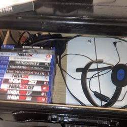 PS4 Excellent Condition 