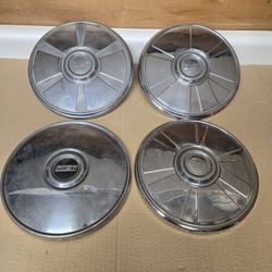 Fiat wheel covers early 60s 