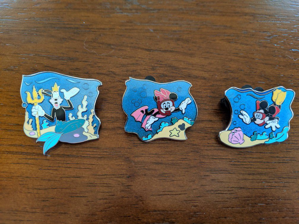 3 Disney Cruise line pins featuring Minnie Mouse, Mickey Mouse and Goofy