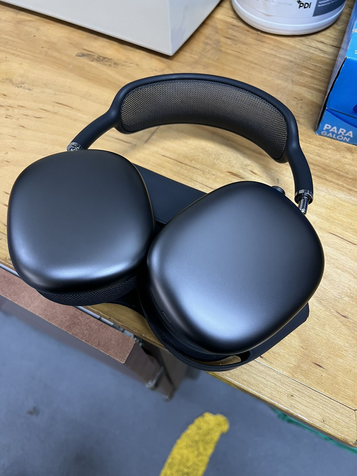 Apple AirPods Max W/ Apple Care