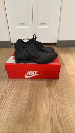 Nike Shox Triple Black