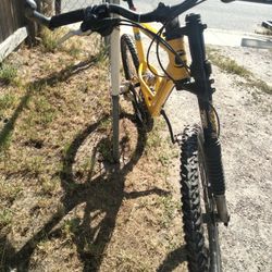 Mountain Bike 