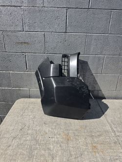 Right side front bumper end toyota tundra 2022 2023 2024 2025 2026