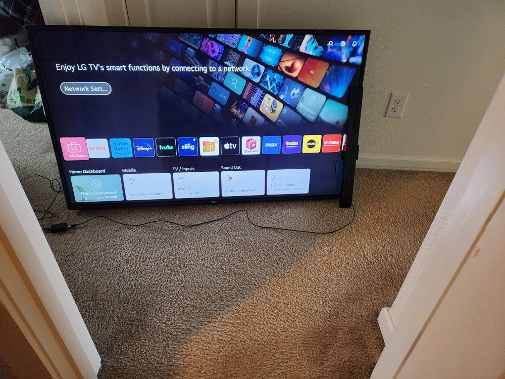 55" LG TV