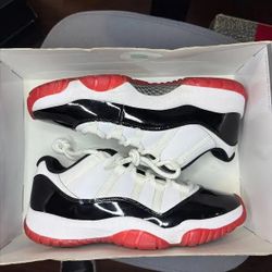 Jordan 11s 
