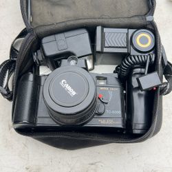 Canon TC-8000 Camera With Bag 