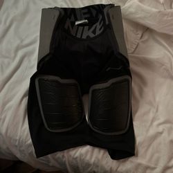 Nike Gurdle 