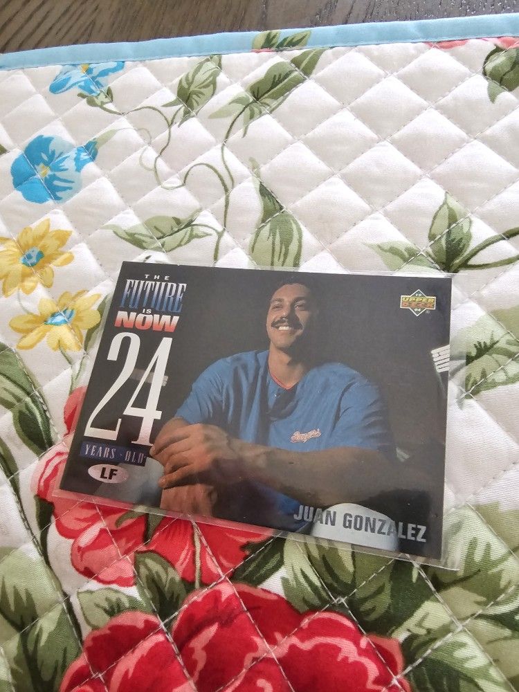 Juan Gonzalez Texas Rangers Baseball Cards Lot