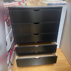 5 Drawer Dresser