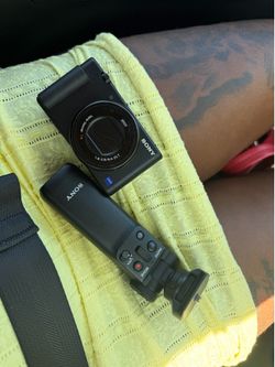 Sony ZV-1 w/ wireless remote commander