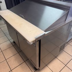 Commercial Prep Refrigerator 