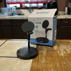 Aeinidi 3 In 1 Wireless Charging Stand