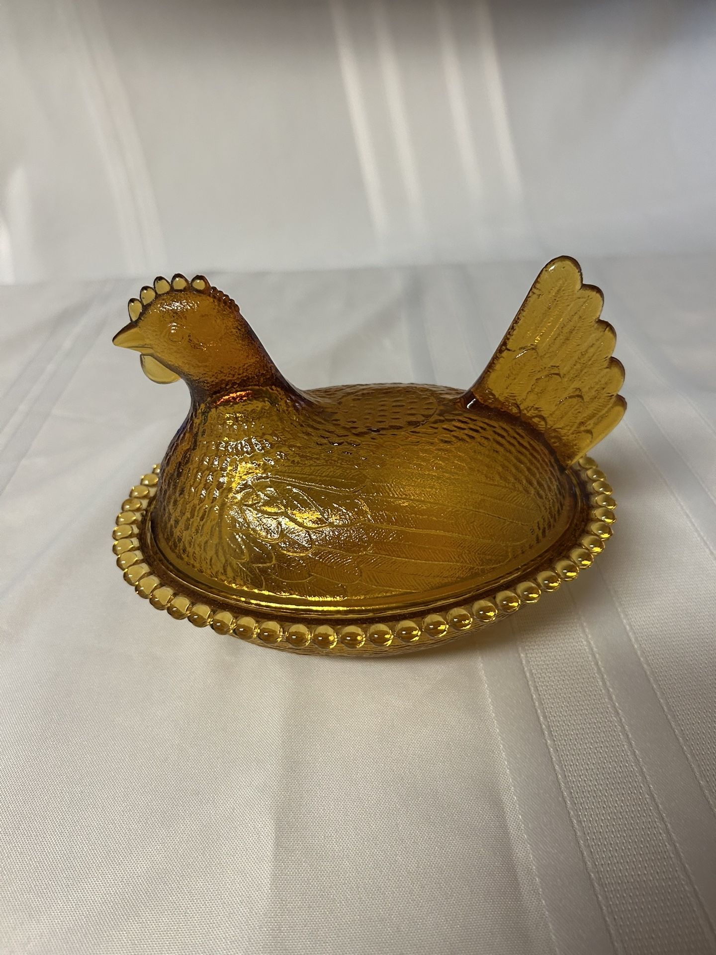 Vintage Indiana Glass Amber Hen On Nest