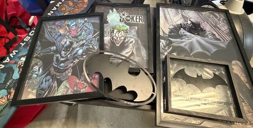Bat man frame decor