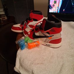 Off White Jordan 1s Chicago