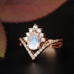 INTERLOCKING Pear Moonstone & Diamond Crossover Ring Set, 14K 18K Solid Gold Bridal Set, Half Halo Engagement Ring